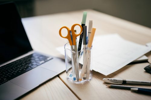 Fiskars Classic papírvágó olló, 17 cm - 25 év garanciával