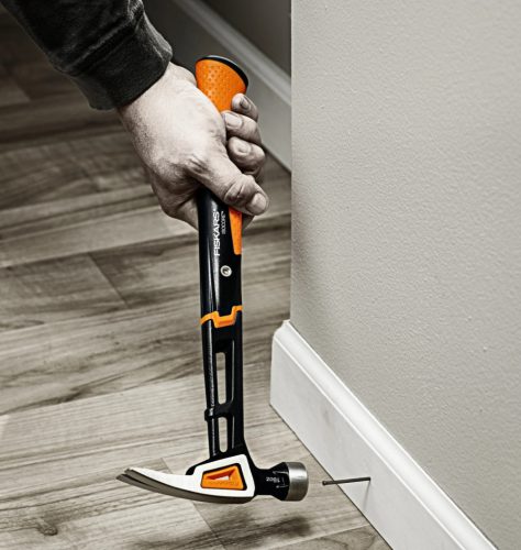 Fiskars IsoCore™ általános kalapács M (1020213)
