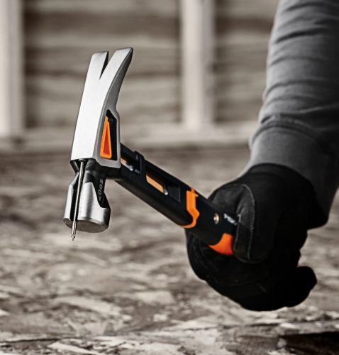 Fiskars IsoCore™ általános kalapács L (1020214)