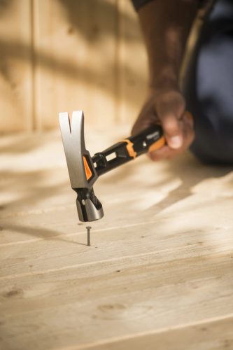 Fiskars IsoCore™ általános kalapács XL (1020215)