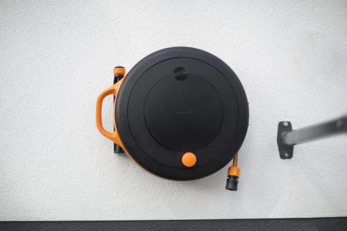 Fiskars Fali tartó a Comfort S tömlőkocsihoz (1020448)