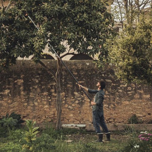 Fiskars PowerGearX™ teleszkópos magassági ágvágó UPX86 - 25 év garanciával