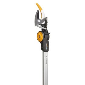   Fiskars PowerGearX™ magassági ágvágó UPX82 - 25 év garanciával