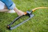Fiskars Oszcilláló esőztető, fém talp (1023660)