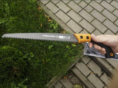 Fiskars Powertooth pengefűrész