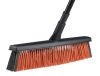 Fiskars Solid™ univerzális kültéri seprű (L) (1025926)