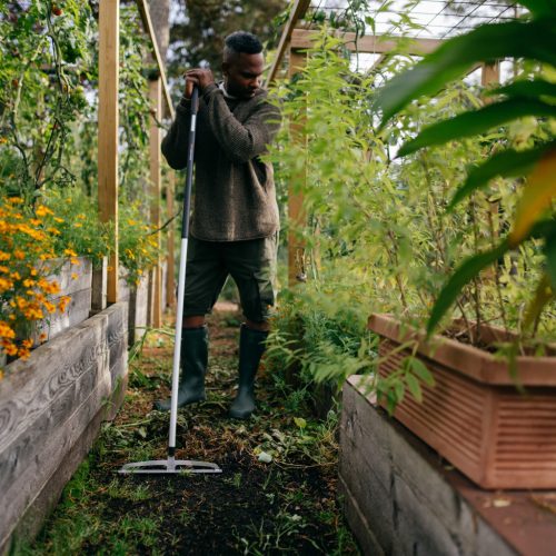 Fiskars X-series™ gereblye M (1027039) - 25 év garanciával