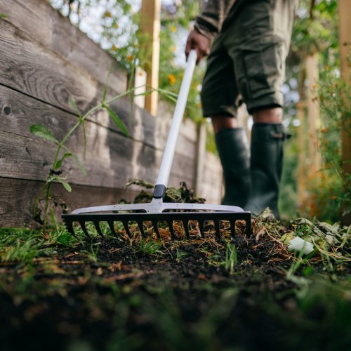 Fiskars X-series™ gereblye M (1027039) - 25 év garanciával