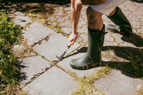 Fiskars Xact™ szegélyezőkés, kis méret (1027045) - 25 év garanciával