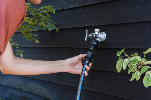 Fiskars FiberComp™ Csaptelep csatlakozó, multi - 5 év garanciával