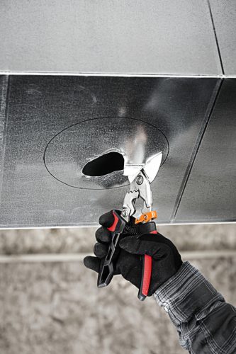 Fiskars PowerGear™ Aviation lemezvágó olló offset, bal (1027211)