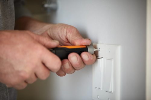 Fiskars CarbonMax™ festő pengekés (1027225) - sérült csomagolású, hibátlan termék