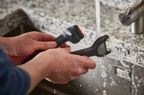 Fiskars Functional Form Fokhagymanyomó (1028361)