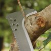 Fiskars Solid™ kampós bozótvágó fűrésszel