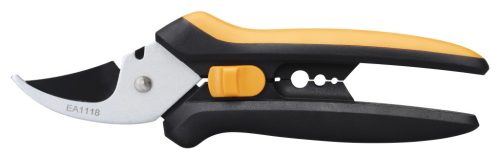 Fiskars Solid™ virágolló SP141 (1051601)