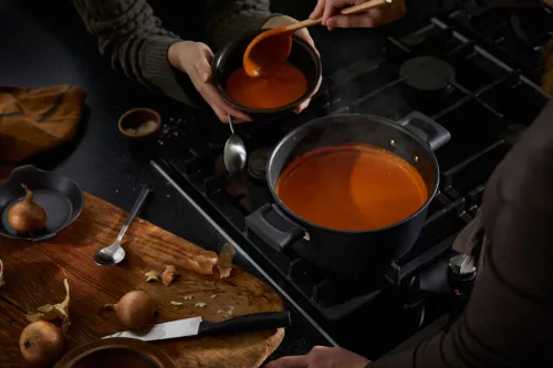 Fiskars Hard Edge Kis szakácskés (1051749)