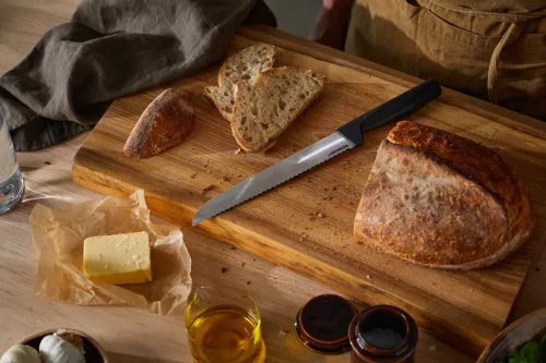 Fiskars Hard Edge Kenyérvágó kés (1054945)