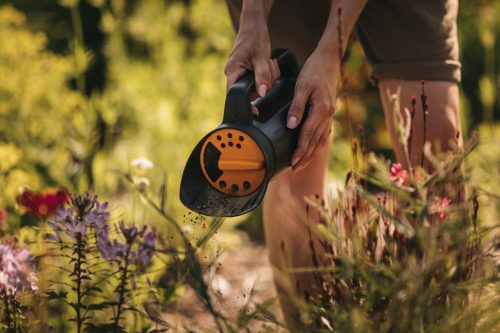 Fiskars Solid™ kézi szóróeszköz (1057076)