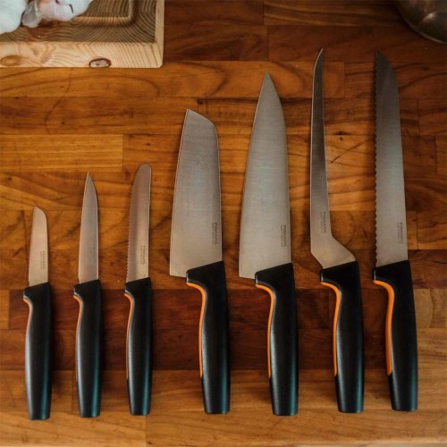 Fiskars Functional Form™ Paradicsomszeletelő kés (1057543)