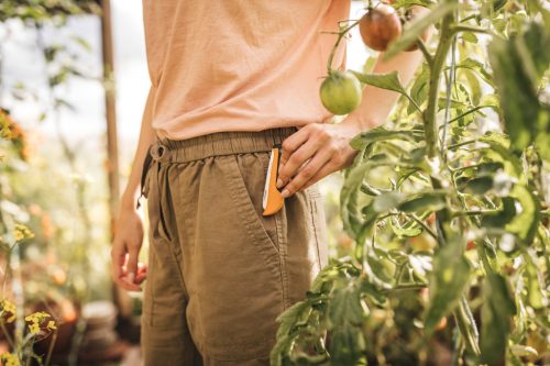 Fiskars X-series™ összecsukható betakarító kés K80 - 25 év garanciával (1062819)