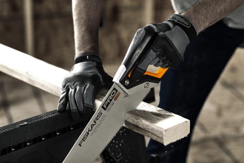 Fiskars PowerTooth™ Kézifűrész, 500mm 9tpi (1062919)