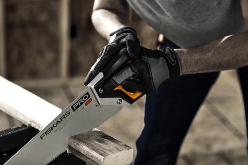 Fiskars PowerTooth™ Kézifűrész, 500mm 9tpi (1062919)