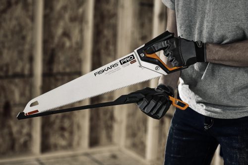 Fiskars PowerTooth™ Kézifűrész, 500mm 9tpi (1062919)