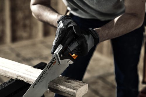 Fiskars PowerTooth™ Kézifűrész, 380mm 9tpi (1062930)