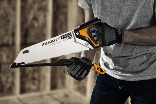 Fiskars PowerTooth™ Kézifűrész, 380mm 9tpi (1062930)