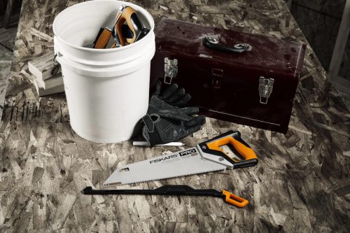 Fiskars PowerTooth™ Kézifűrész, 380mm 9tpi (1062930)