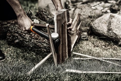 Fiskars IsoCore™ építőipari fejsze, S (1062936)