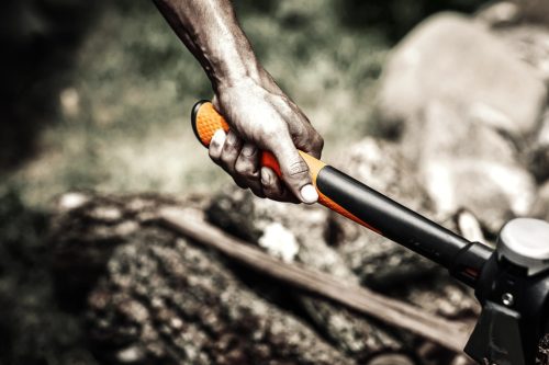 Fiskars IsoCore™ építőipari fejsze, S (1062936)