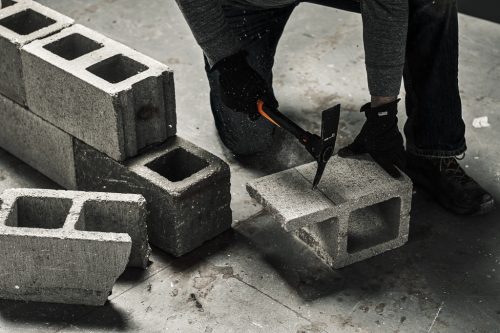 Fiskars IsoCore™ csákány, S, 0.68 kg (1062937)