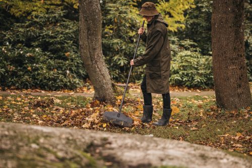 Fiskars Solid™ lombseprű (M) (1063090)