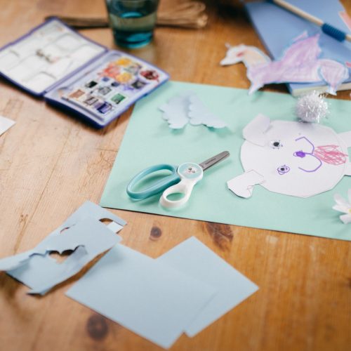 Fiskars Magic Morph gyerekolló, 13 cm - Kiskutyás (1064076)