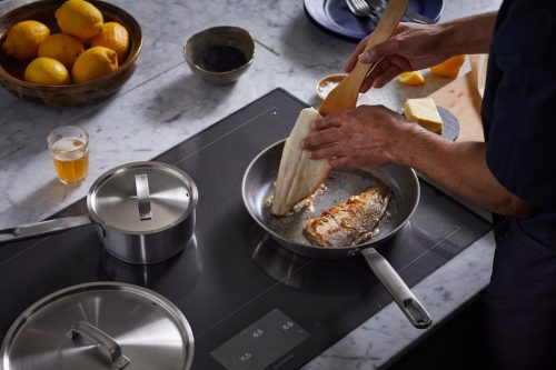 Fiskars All Steel serpenyő, 28 cm