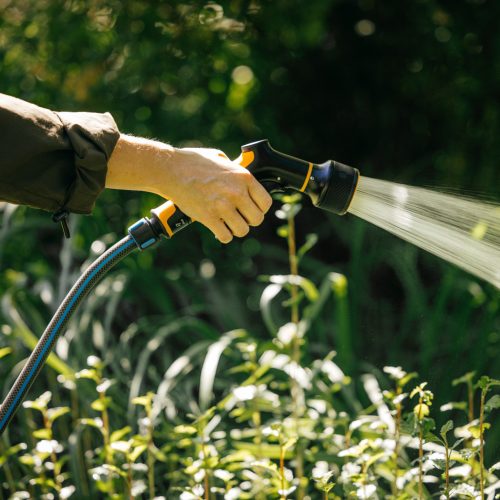 Fiskars Comfort locsolópisztoly, 3-funkciós, markolatvezérlésű