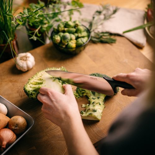 Fiskars Essential szakácskés, 21cm 