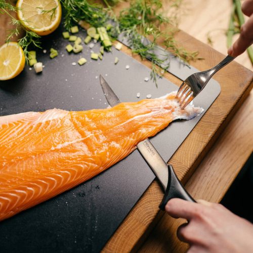 Fiskars Essential filézőkés, 18 cm