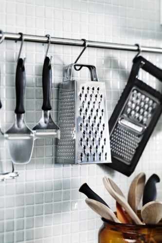 Fiskars Essential Négyoldalú konyhai reszelő