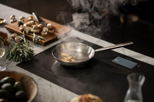 Fiskars All Steel pure serpenyő, 24 cm - 25 év garanciával