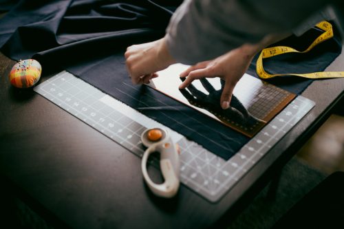 Fiskars Patchwork vonalzó 16 x 31 cm