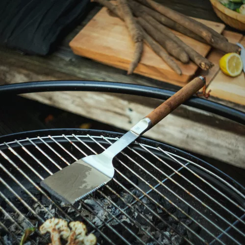 Fiskars Norden grill spatula (Csomagolás nélküli, hibátlan termék) - 25 év garanciával