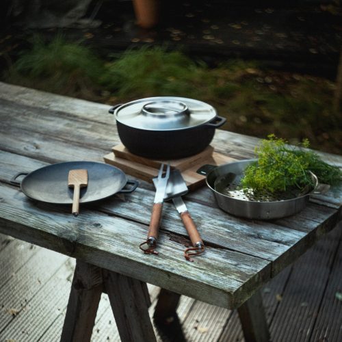 Fiskars Norden öntöttvas grill edény, 30cm - 25 év garanciával