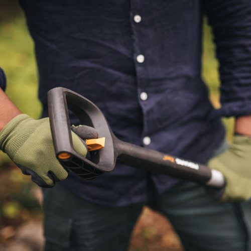 Fiskars Xact™ teleszkópos ásólapát - 25 év garanciával