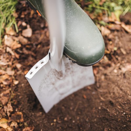 Fiskars Xact™ teleszkópos ásólapát - 25 év garanciával