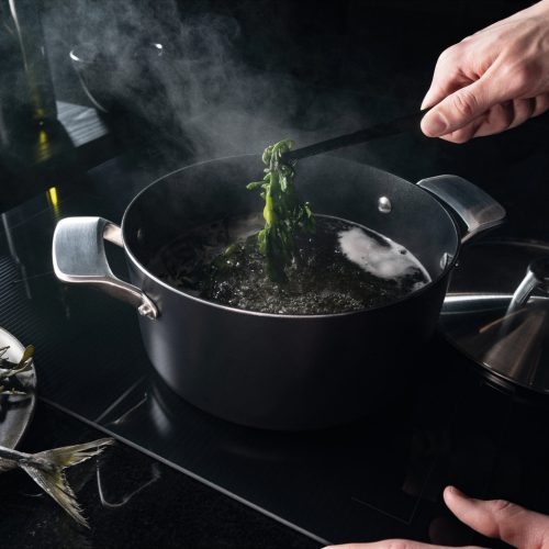 Fiskars Taiten nyeles lábas 3,5 L /fedővel