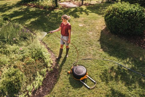 Fiskars X-Series™ XL automata tömlőkocsi szett kerekekkel