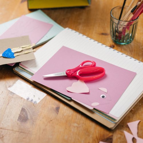 Fiskars Gyerekolló, 15 cm - rózsaszín