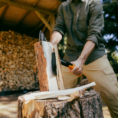 Fiskars X14 kemping fejsze XS - 25 év garanciával